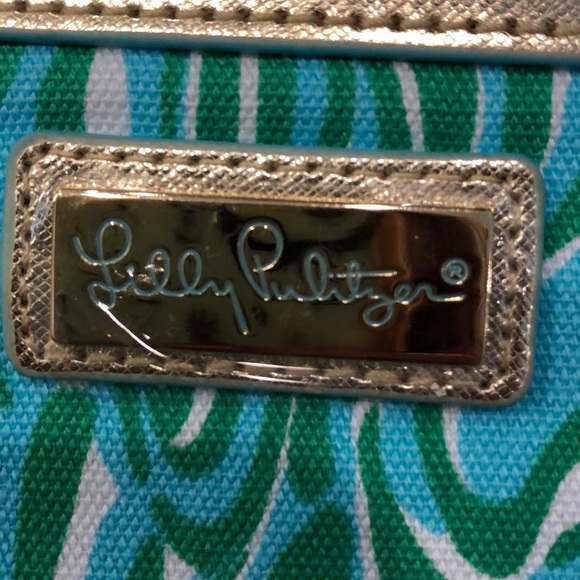 Wanderlust Wristlet Lily Pulitzer - Picture 4 of 4